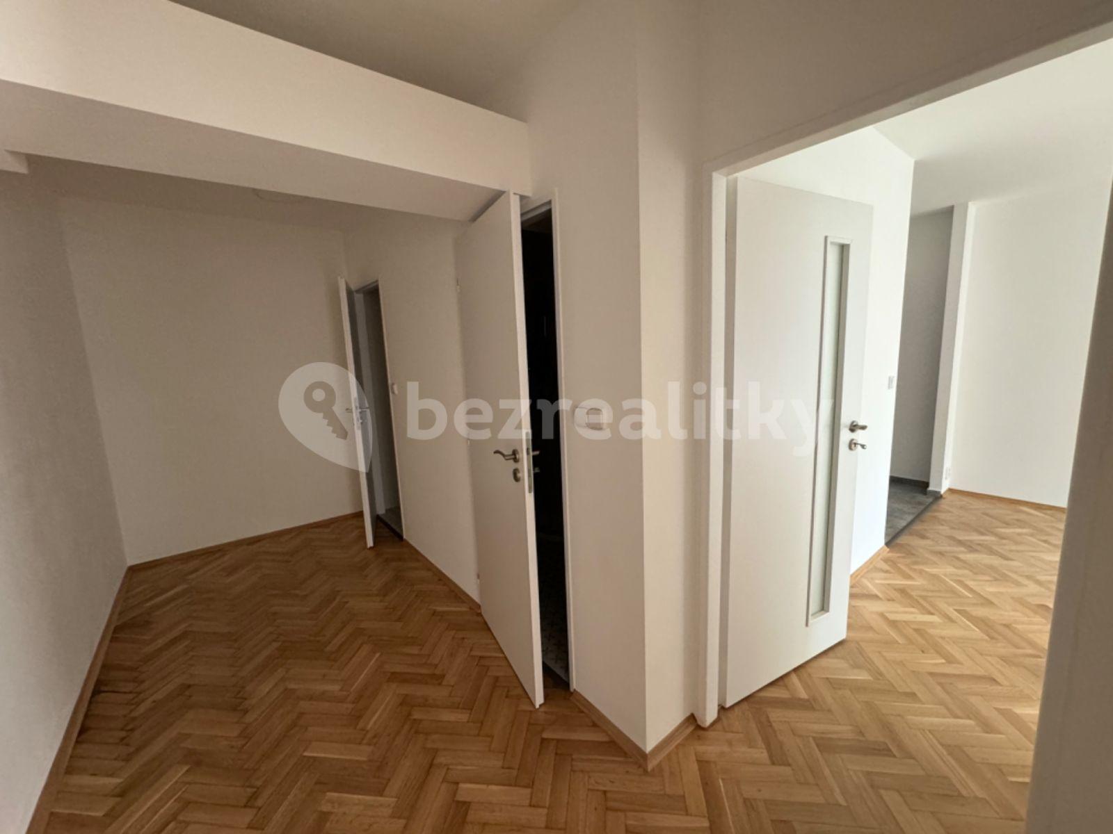 2 bedroom with open-plan kitchen flat to rent, 67 m², Letovská, Prague, Prague