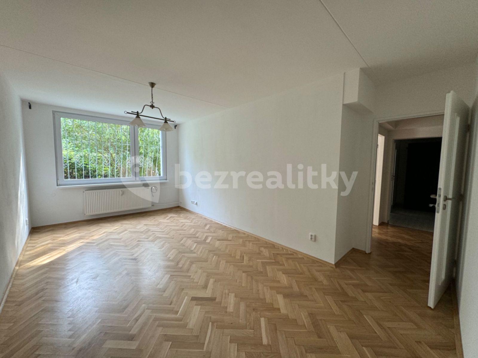 2 bedroom with open-plan kitchen flat to rent, 67 m², Letovská, Prague, Prague