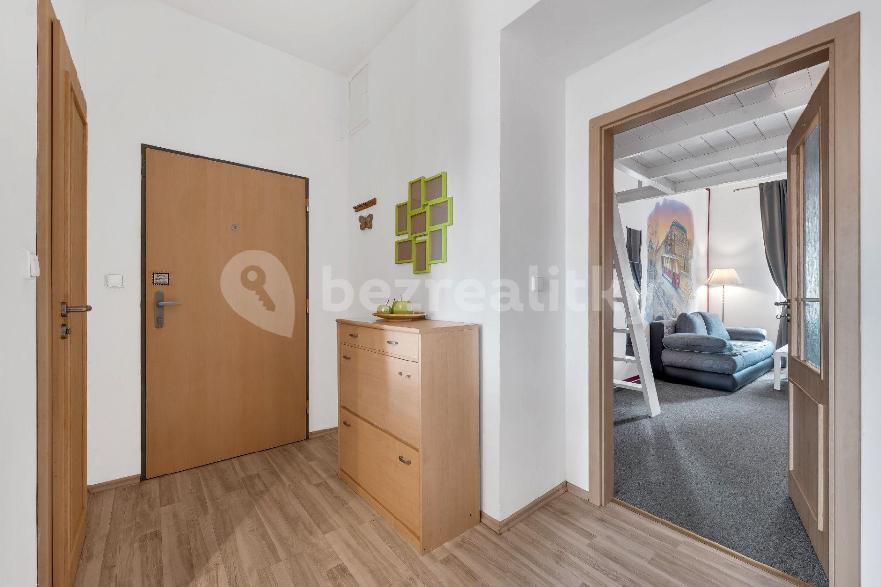 1 bedroom flat to rent, 41 m², Bořivojova, Prague, Prague