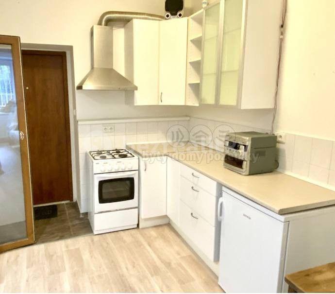 Studio flat to rent, 21 m², Vratislavova, Prague, Prague