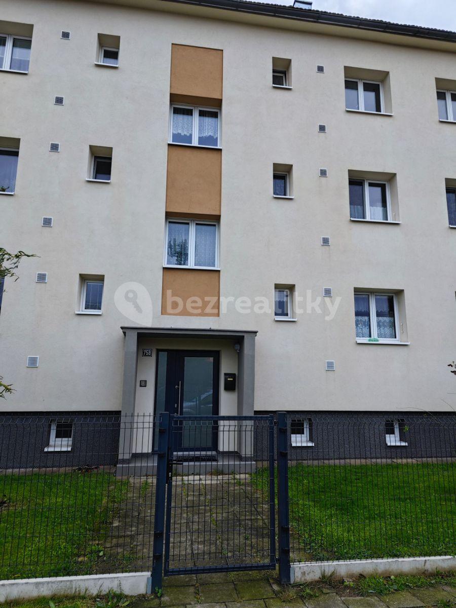 3 bedroom flat for sale, 60 m², Wolkerova, Unhošť, Středočeský Region