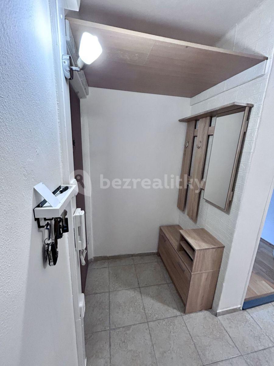 3 bedroom flat to rent, 69 m², Pražská, Teplice, Ústecký Region