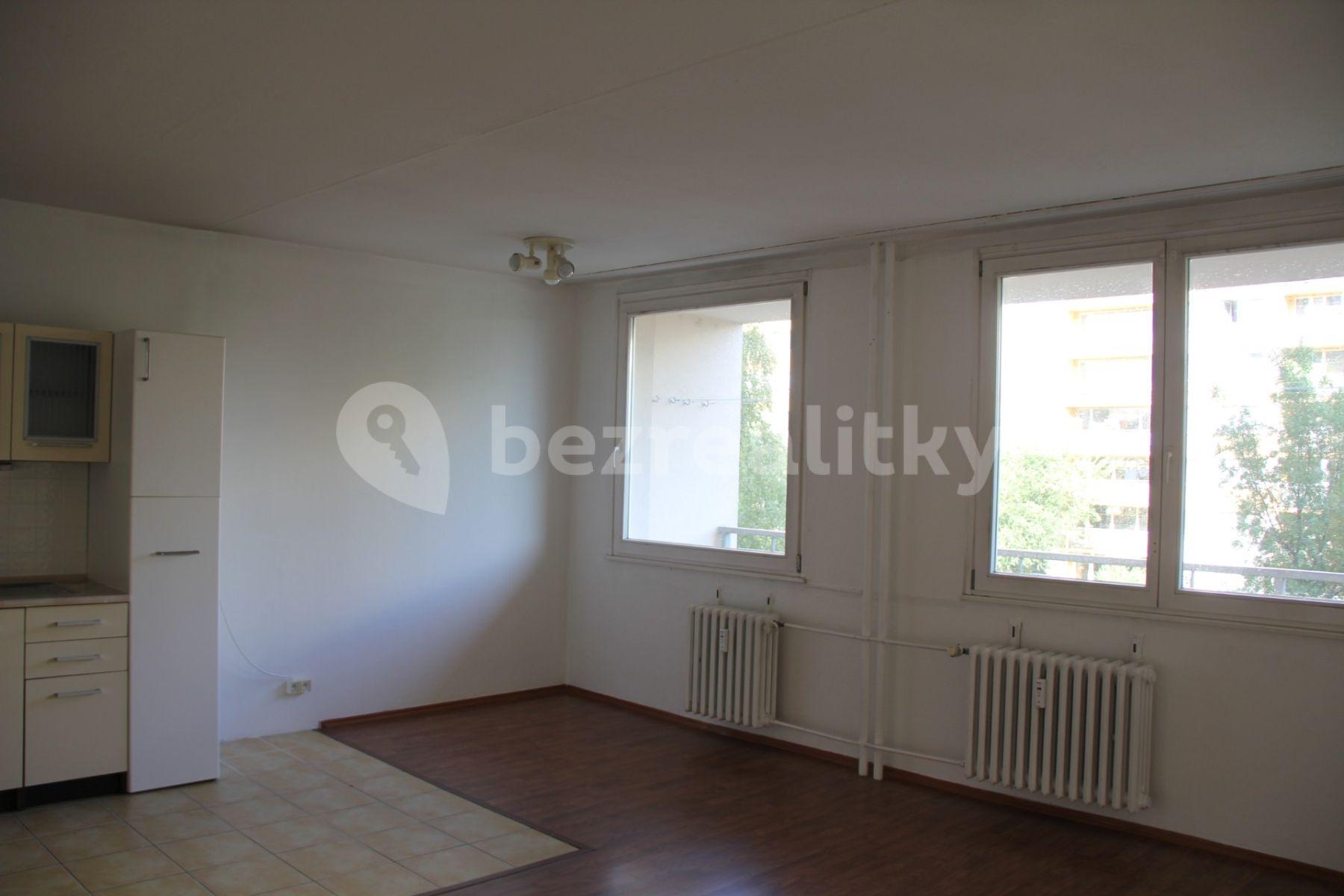 2 bedroom with open-plan kitchen flat for sale, 70 m², Ciolkovského, Prague, Prague