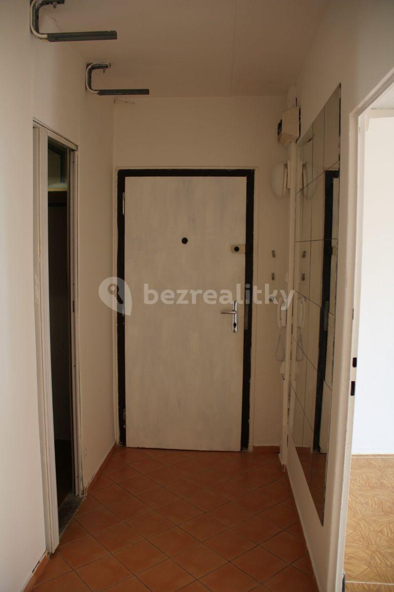 2 bedroom with open-plan kitchen flat for sale, 70 m², Ciolkovského, Prague, Prague