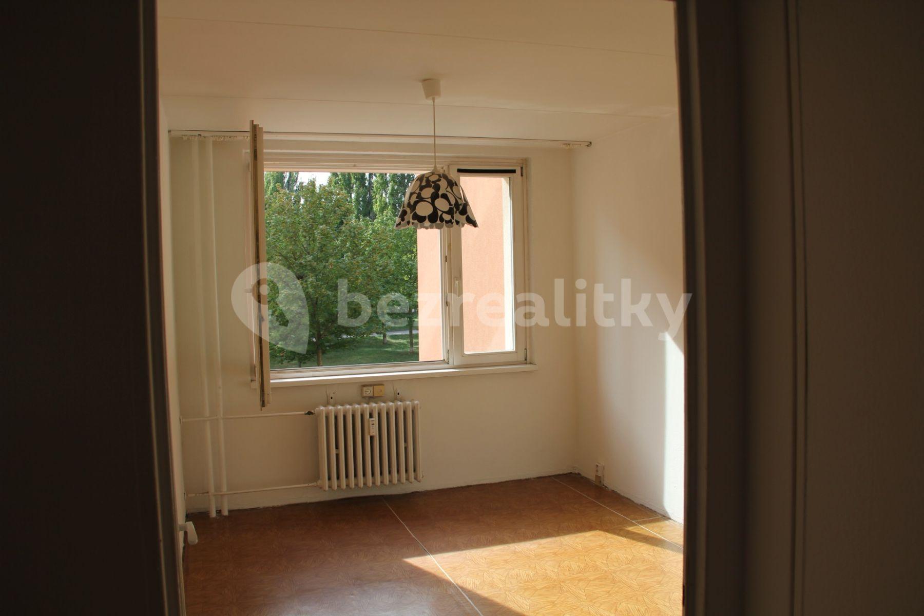 2 bedroom with open-plan kitchen flat for sale, 70 m², Ciolkovského, Prague, Prague