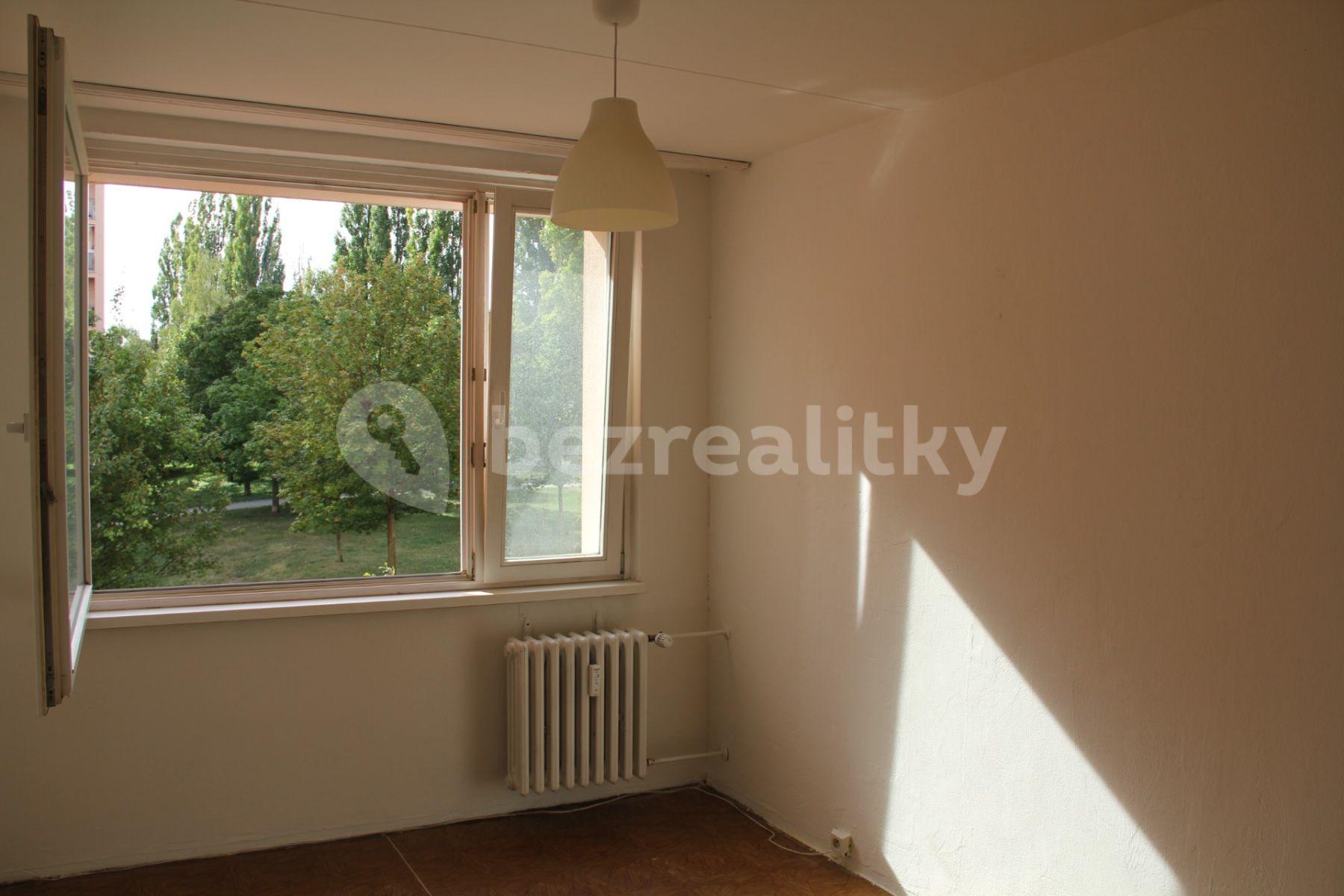 2 bedroom with open-plan kitchen flat for sale, 70 m², Ciolkovského, Prague, Prague