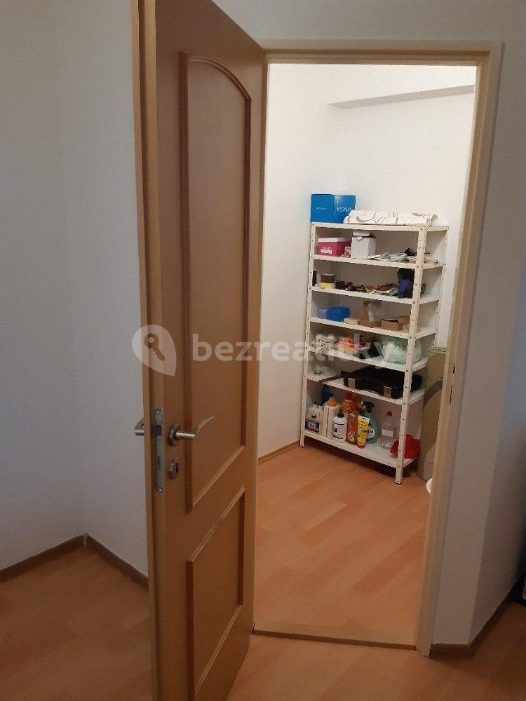 3 bedroom flat for sale, 72 m², 17. listopadu, Kutná Hora, Středočeský Region