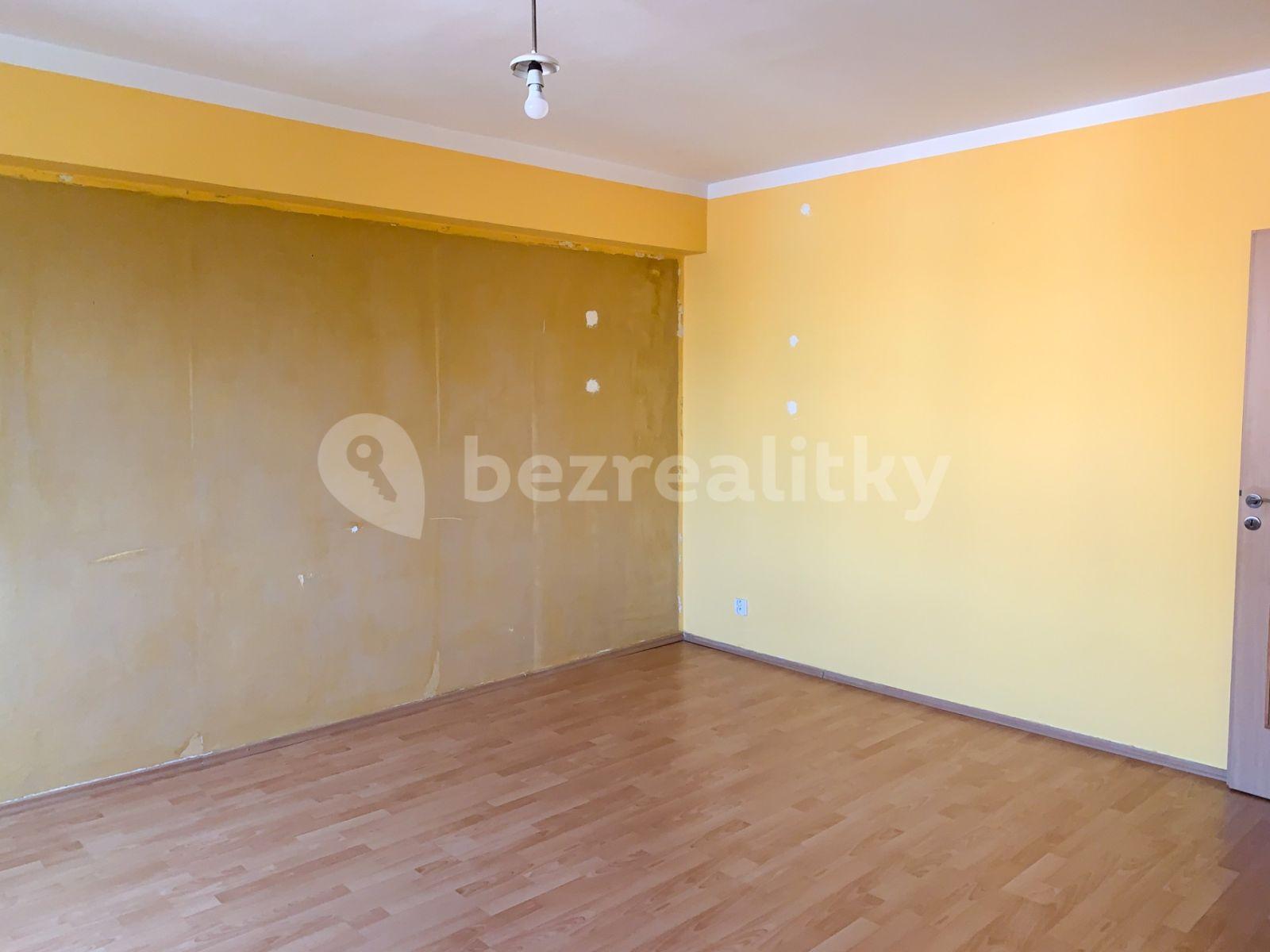 3 bedroom flat for sale, 72 m², 17. listopadu, Kutná Hora, Středočeský Region