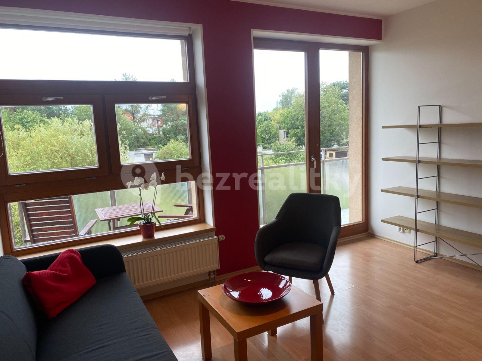 1 bedroom with open-plan kitchen flat to rent, 58 m², Štěpařská, Prague, Prague