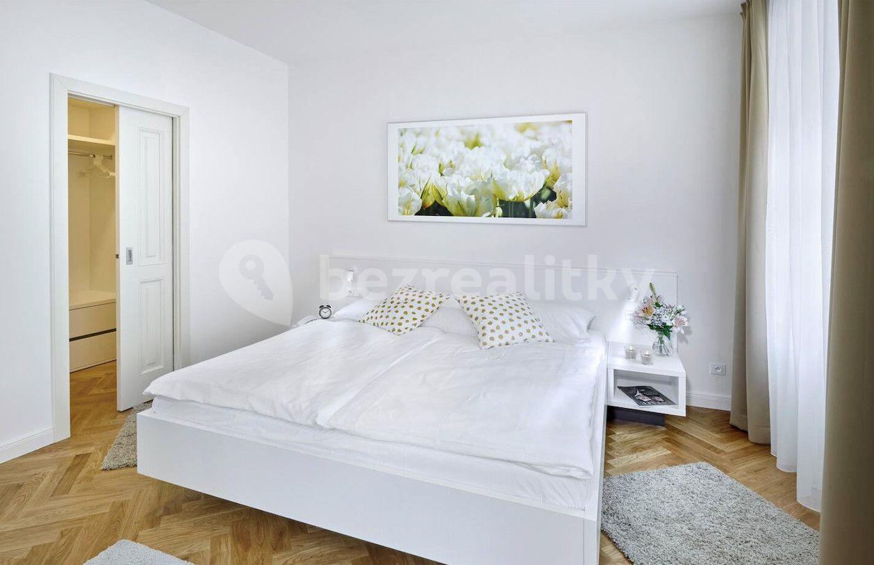 2 bedroom flat to rent, 72 m², Újezd, Prague, Prague