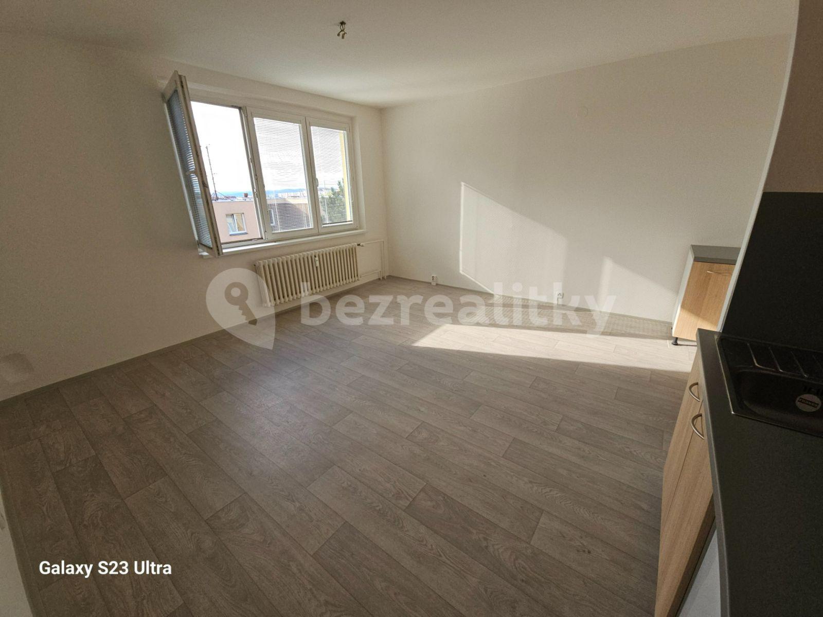 Studio flat to rent, 33 m², Kubíkova, Brno, Jihomoravský Region