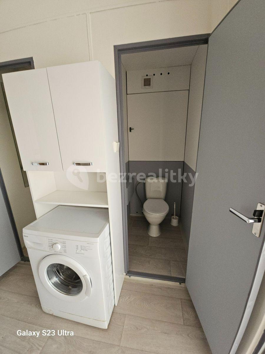 Studio flat to rent, 33 m², Kubíkova, Brno, Jihomoravský Region