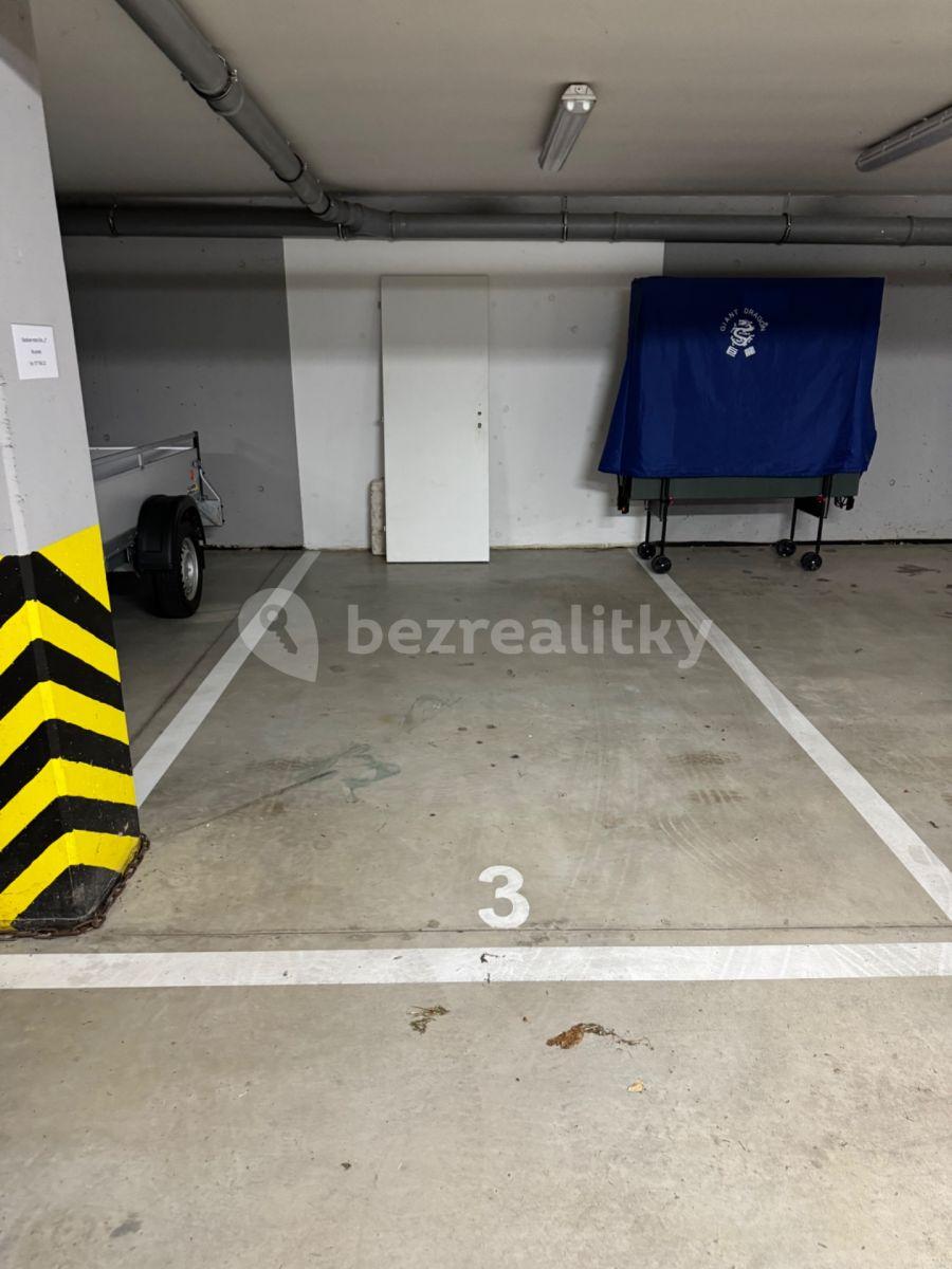 garage for sale, 12 m², Fantova, Brno, Jihomoravský Region