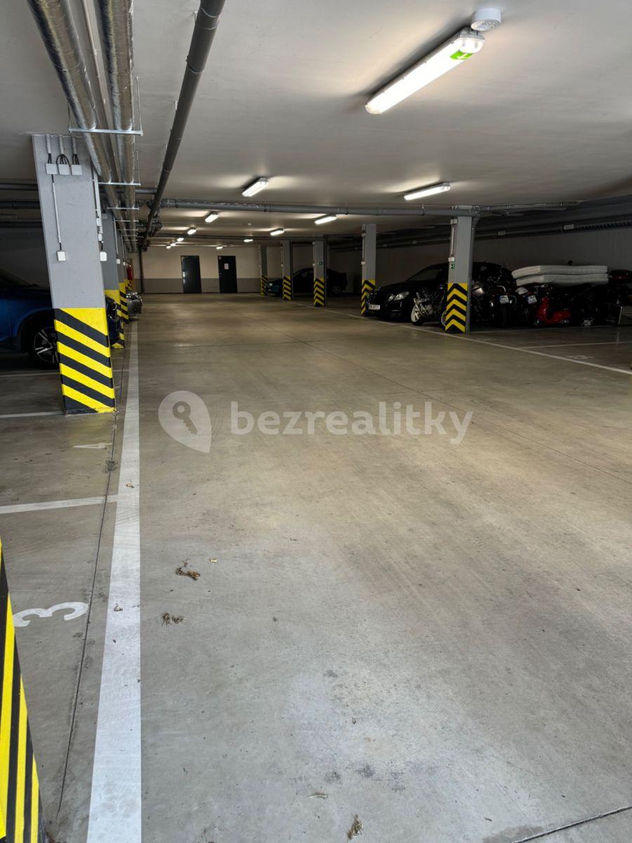 garage for sale, 12 m², Fantova, Brno, Jihomoravský Region