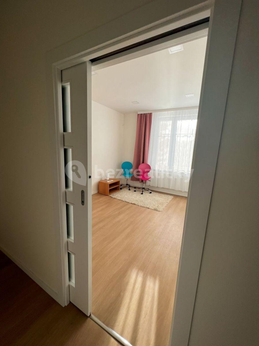 1 bedroom with open-plan kitchen flat to rent, 60 m², Cyrila Boudy, Kladno, Středočeský Region