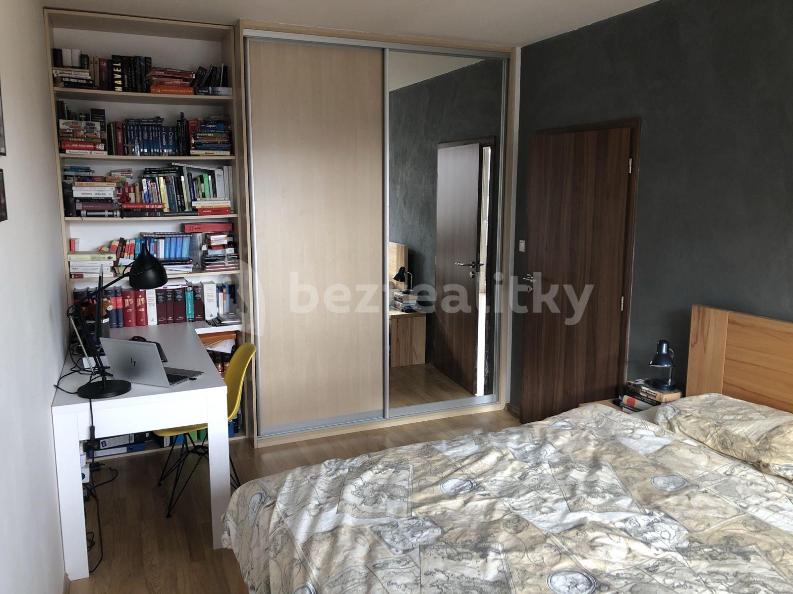 1 bedroom with open-plan kitchen flat to rent, 49 m², Mazurská, Prague, Prague