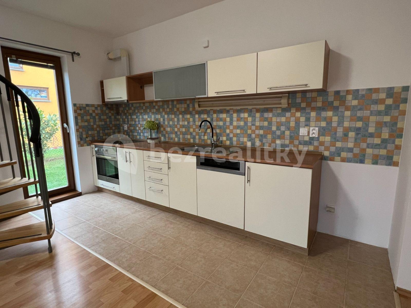 house to rent, 100 m², Ostružinová, Černošice, Středočeský Region