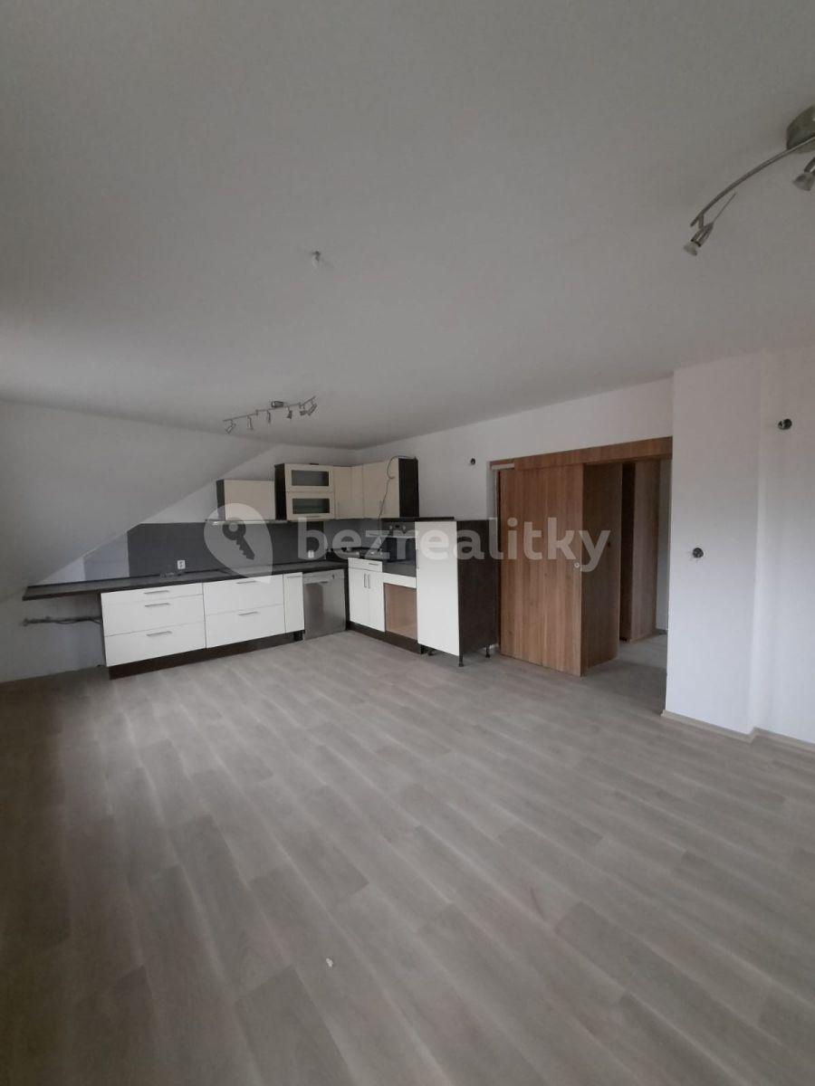 2 bedroom with open-plan kitchen flat to rent, 74 m², Jateční, Brno, Jihomoravský Region