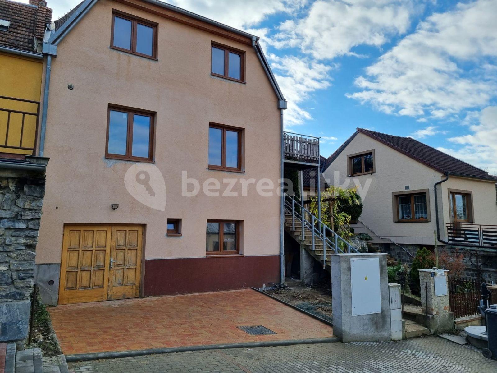 2 bedroom with open-plan kitchen flat to rent, 74 m², Jateční, Brno, Jihomoravský Region