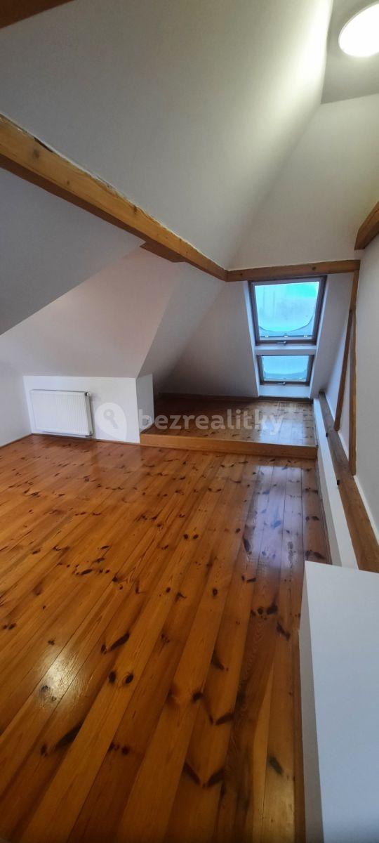 3 bedroom flat to rent, 105 m², U Strže, Prague, Prague