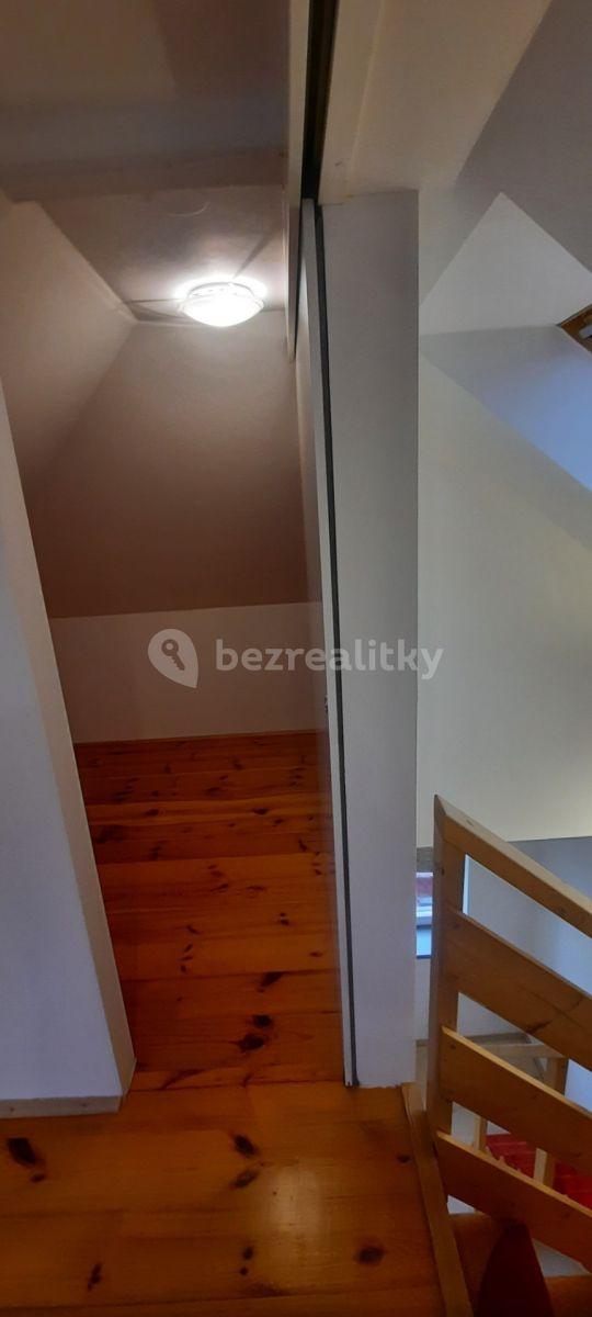 3 bedroom flat to rent, 105 m², U Strže, Prague, Prague