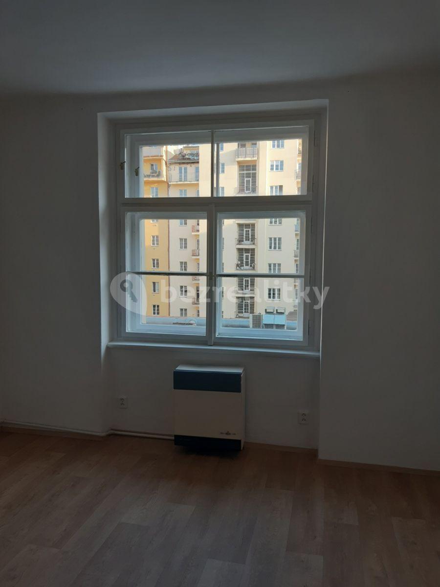 Studio flat to rent, 23 m², Hartigova, Prague, Prague