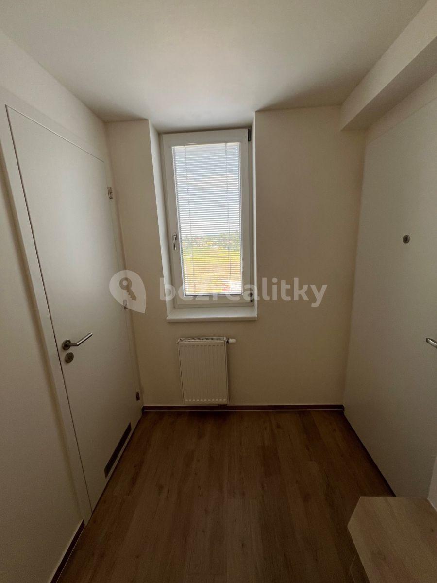 1 bedroom with open-plan kitchen flat to rent, 60 m², Sokolova, Brno, Jihomoravský Region