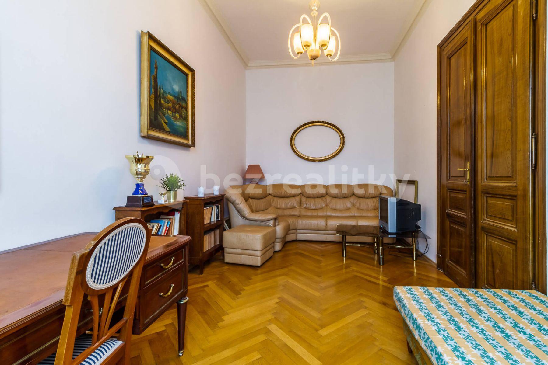 1 bedroom with open-plan kitchen flat to rent, 45 m², Za Poříčskou bránou, Prague, Prague