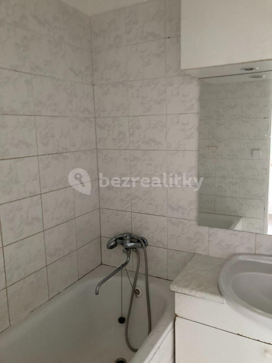 2 bedroom flat to rent, 56 m², Kvítková, Zlín, Zlínský Region