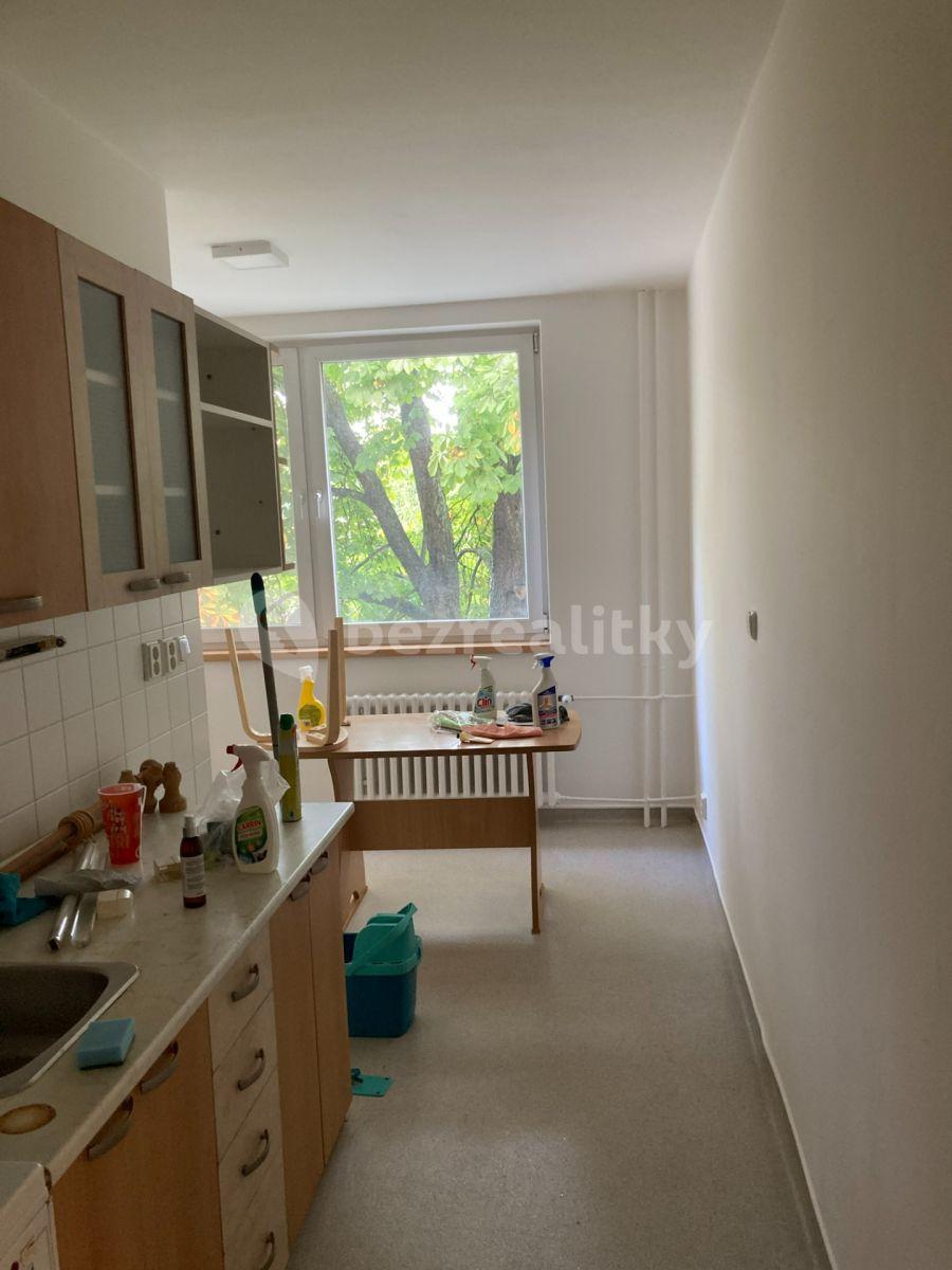 2 bedroom flat to rent, 56 m², Kvítková, Zlín, Zlínský Region