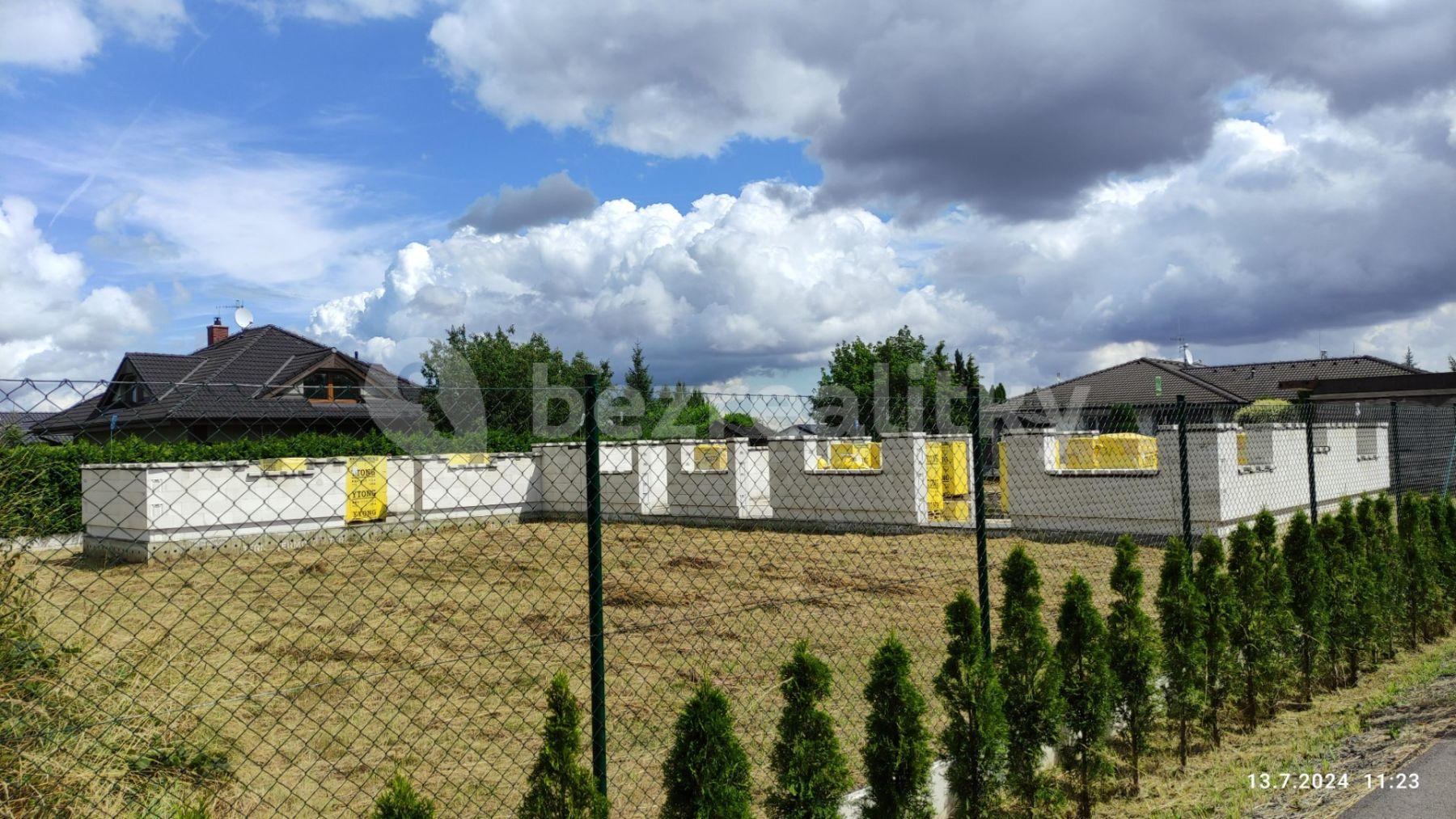 plot for sale, 1,173 m², Křenice, Středočeský Region