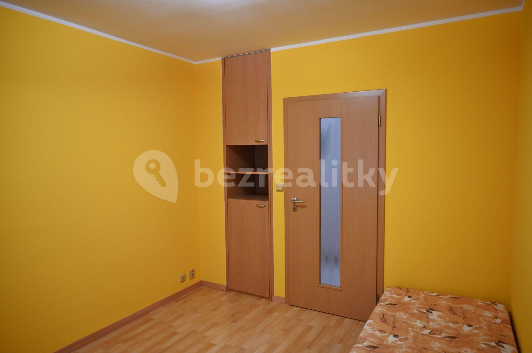 3 bedroom flat to rent, 68 m², Přímětická, Prague, Prague