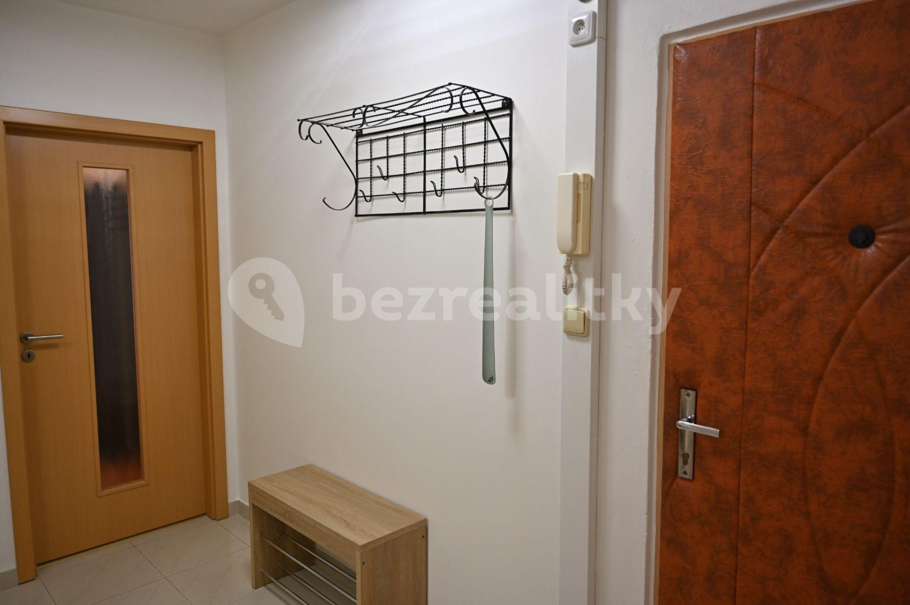 3 bedroom flat to rent, 68 m², Přímětická, Prague, Prague