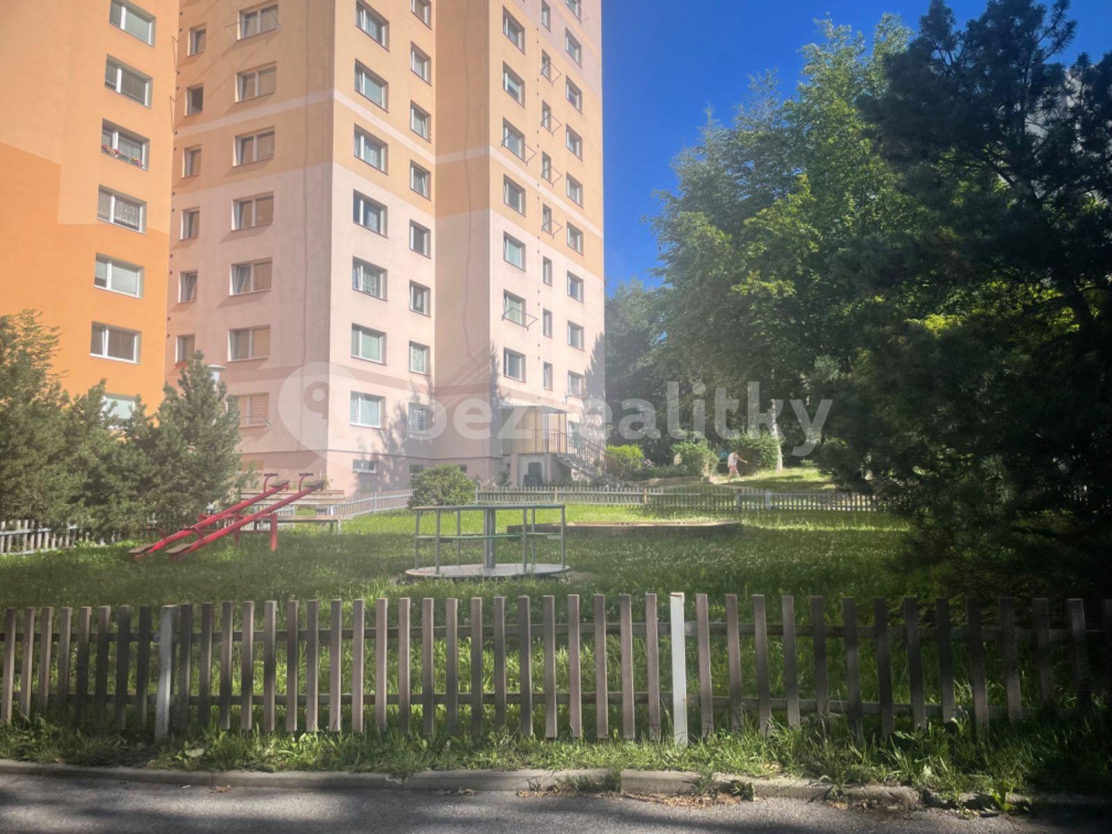 3 bedroom flat for sale, 58 m², Borový vrch, Liberec, Liberecký Region