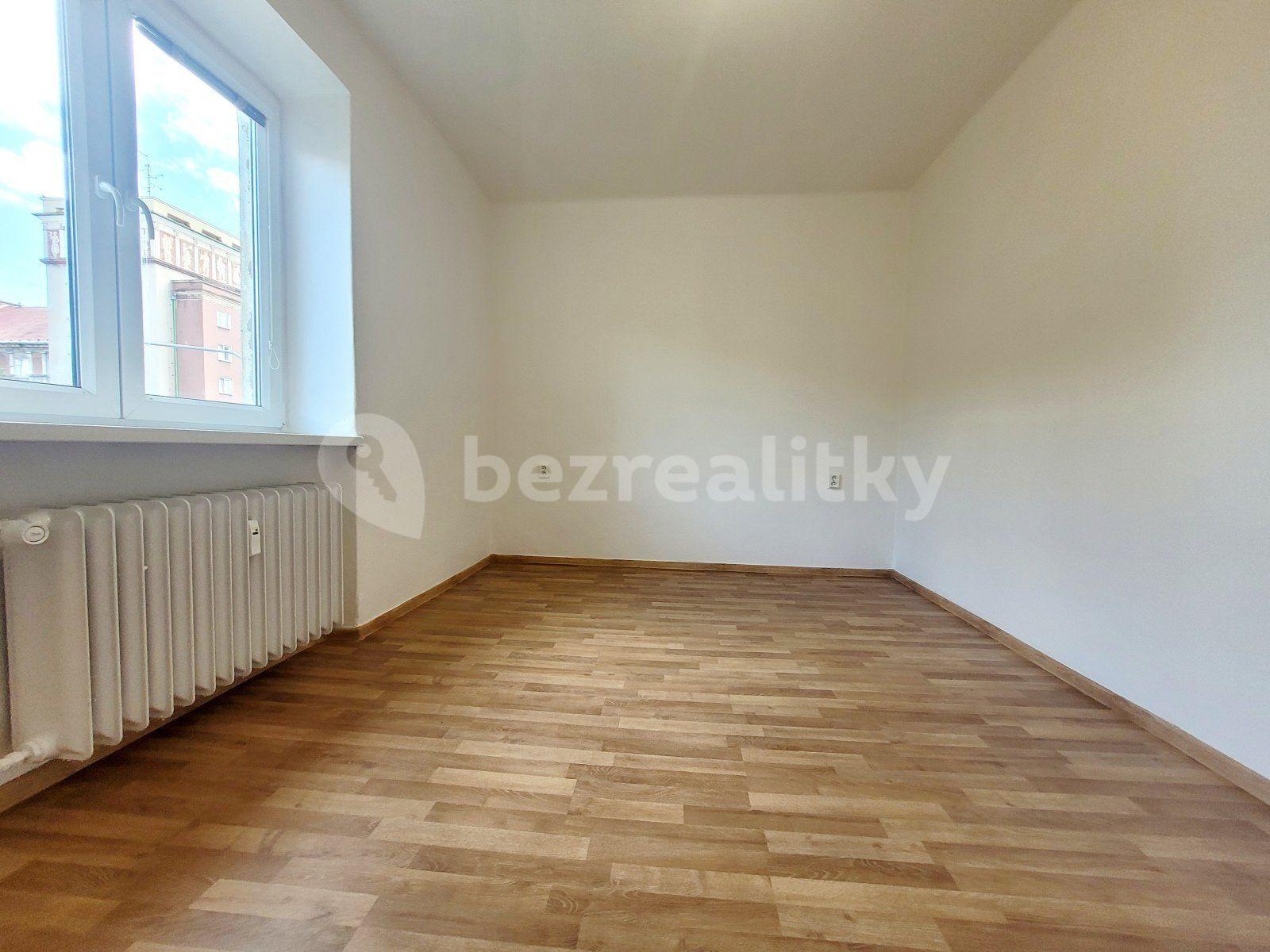 3 bedroom flat to rent, 69 m², Hlavní třída, Havířov, Moravskoslezský Region