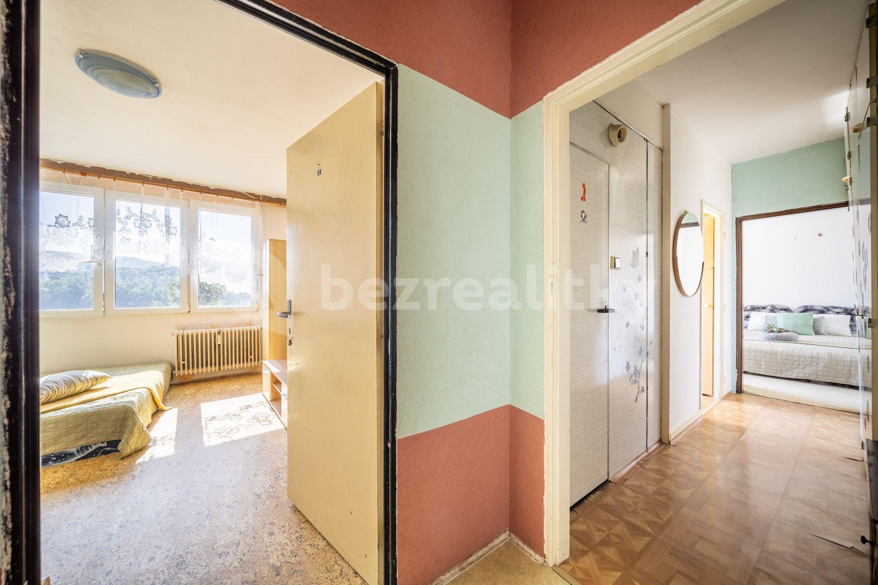 2 bedroom flat for sale, 57 m², Sídliště Plešivec, Český Krumlov, Jihočeský Region