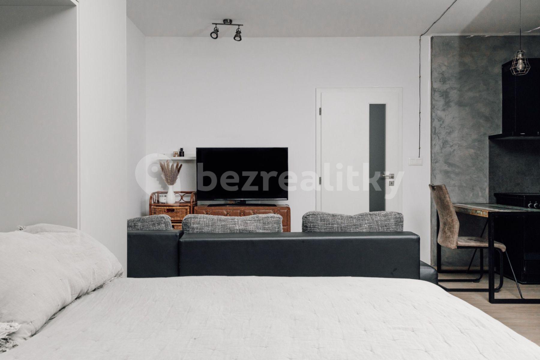 1 bedroom with open-plan kitchen flat for sale, 48 m², Ctiradova, Prague, Prague