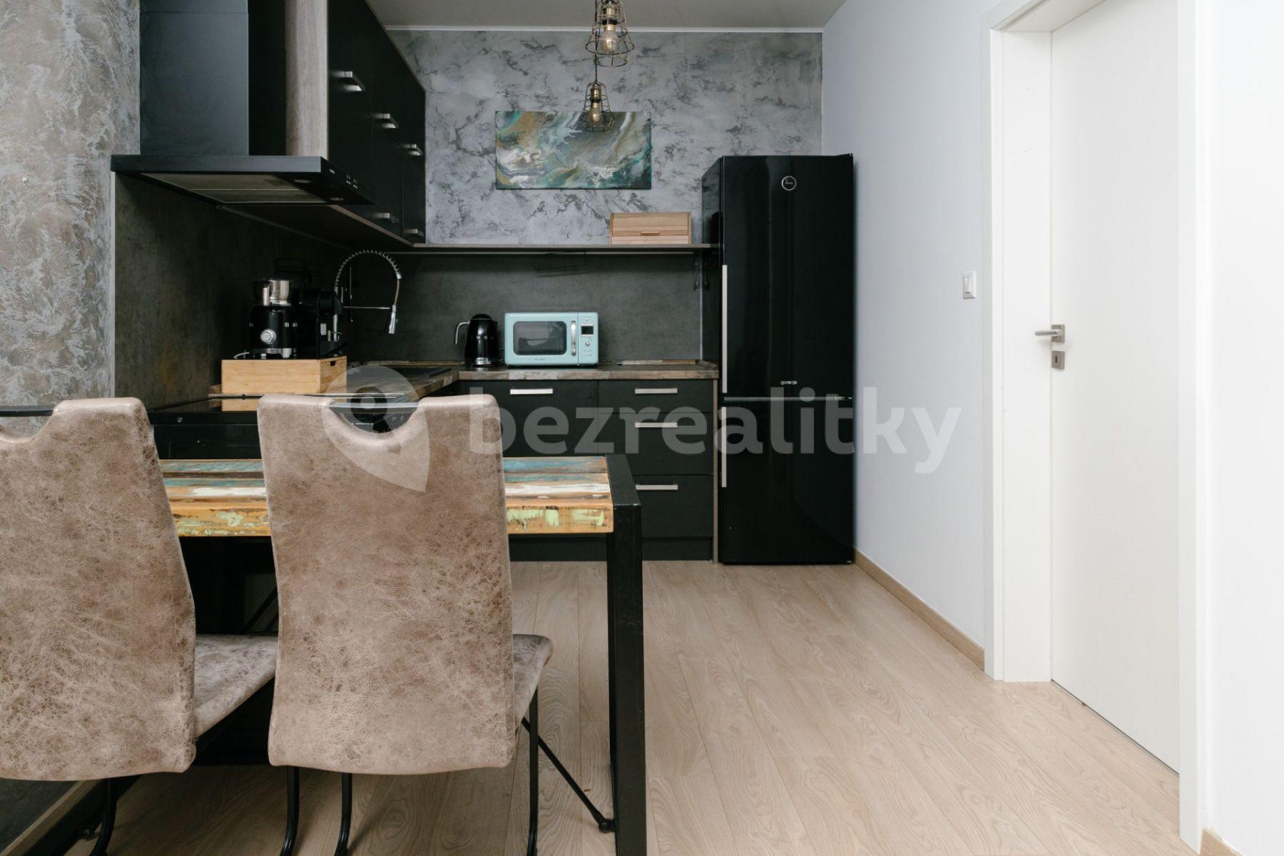 1 bedroom with open-plan kitchen flat for sale, 48 m², Ctiradova, Prague, Prague