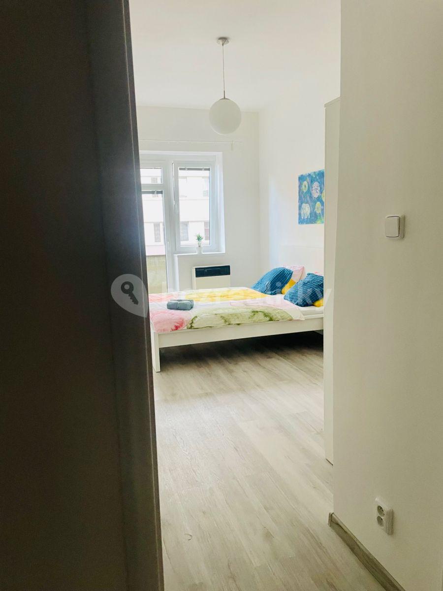 2 bedroom flat to rent, 46 m², Kloboučnická, Prague, Prague