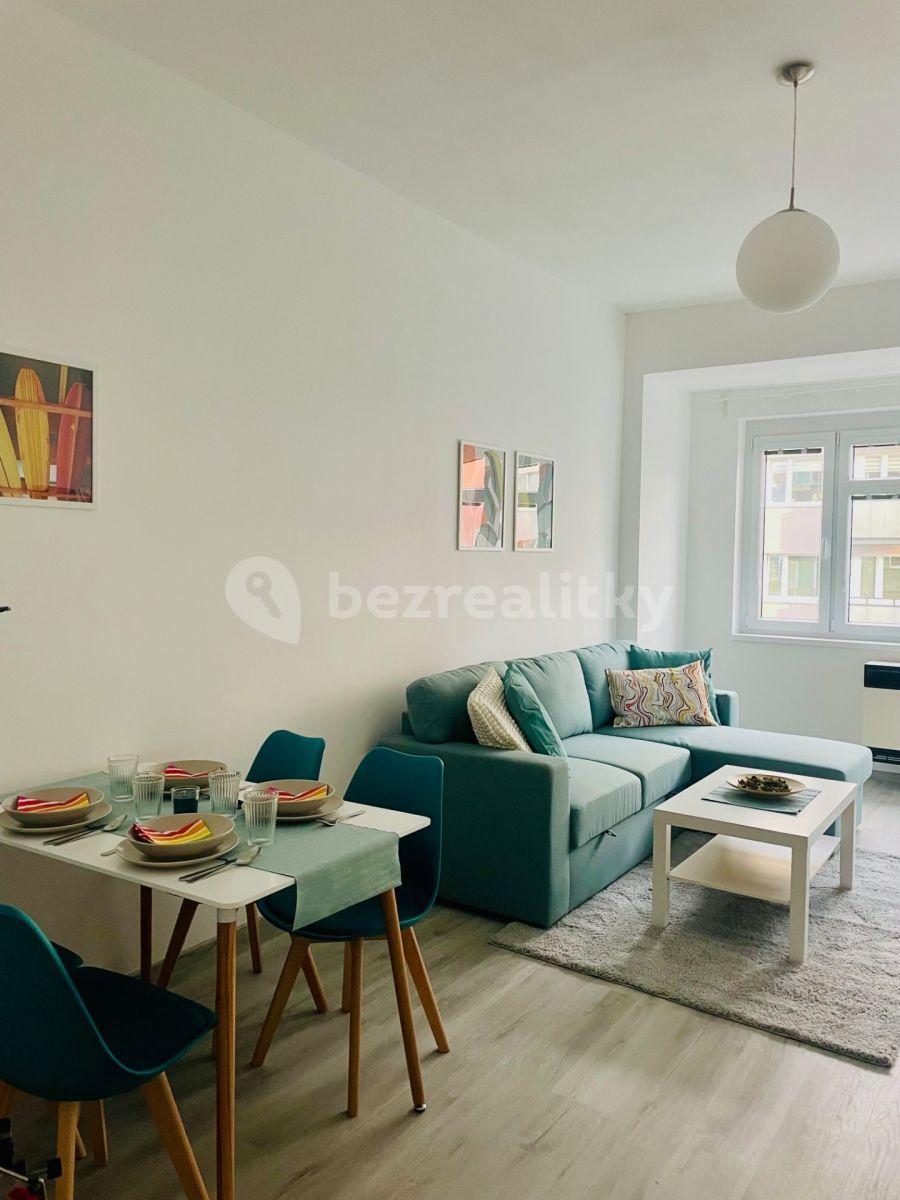 2 bedroom flat to rent, 46 m², Kloboučnická, Prague, Prague