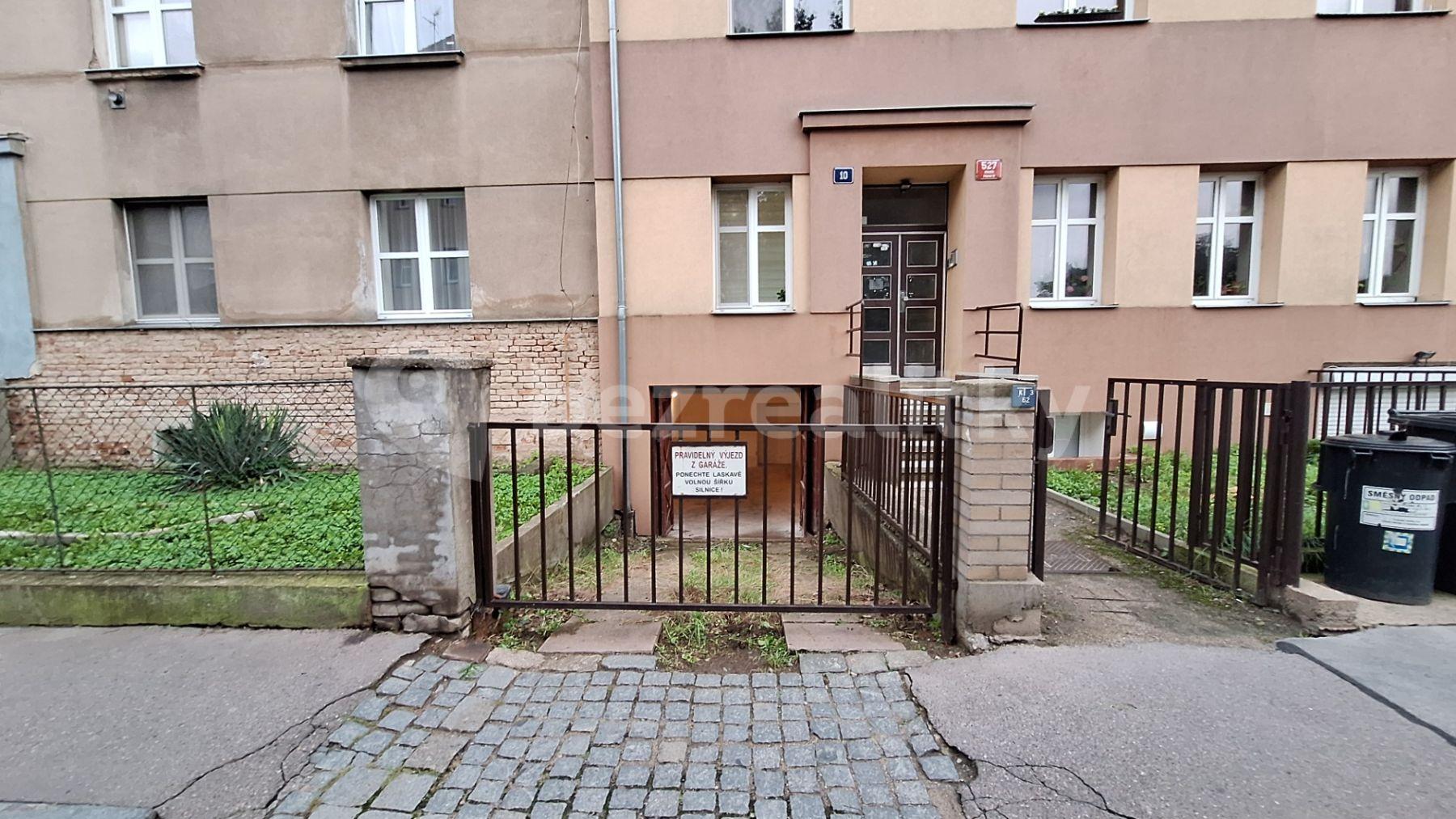 garage to rent, 32 m², Nad Malým mýtem, Prague, Prague