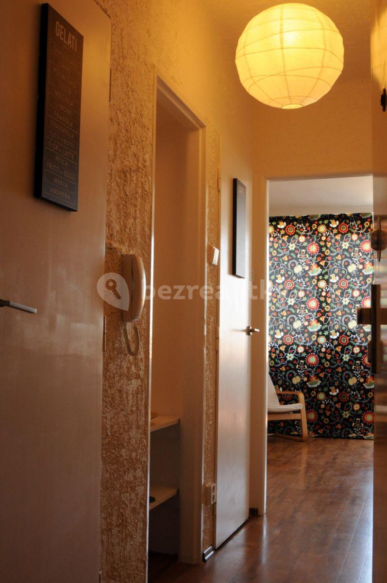 Studio flat to rent, 36 m², Banskobystrická, Prague, Prague