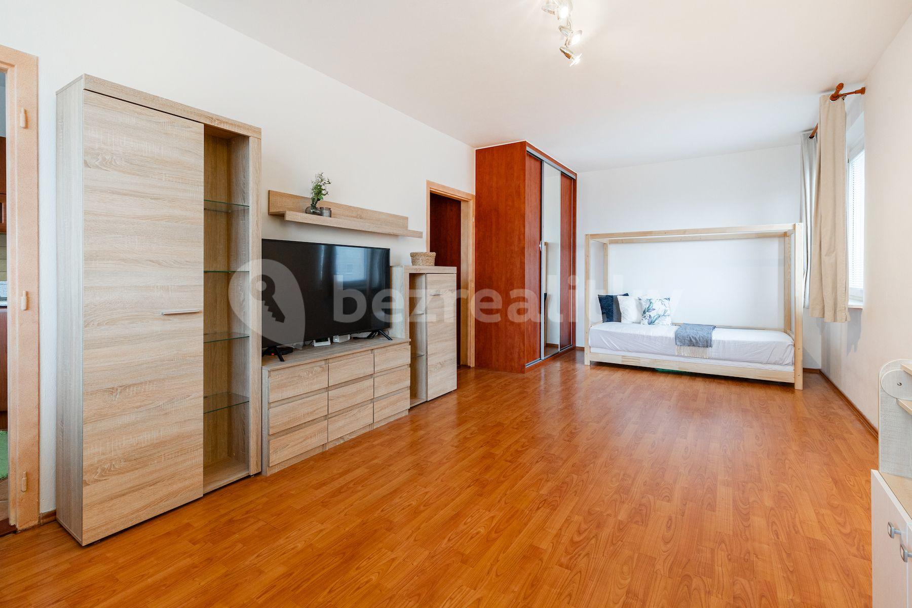 1 bedroom flat for sale, 39 m², Lešenská, Prague, Prague