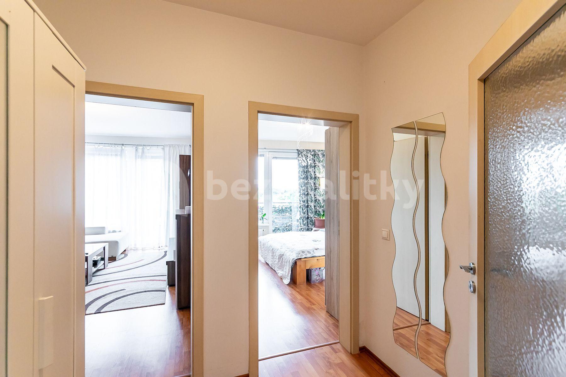 1 bedroom with open-plan kitchen flat for sale, 50 m², Šedova, Prague, Prague