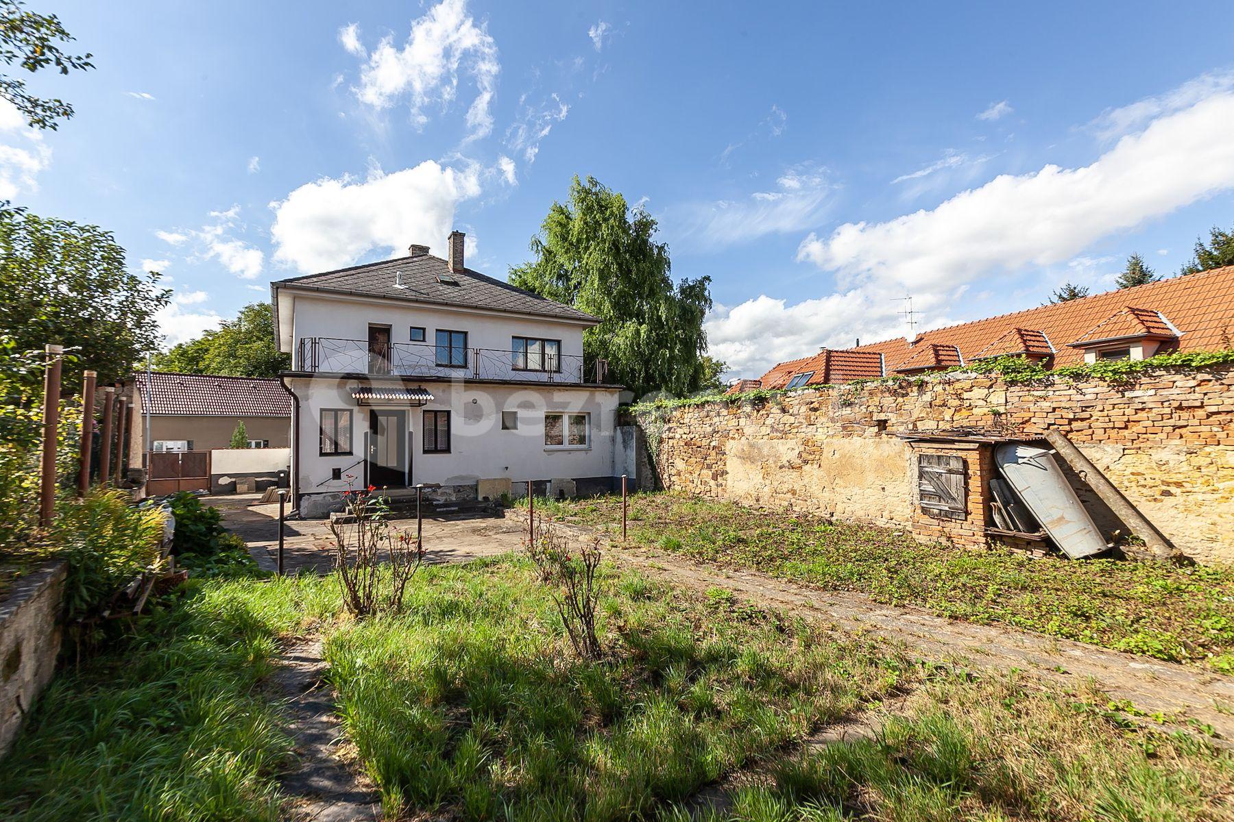 house for sale, 260 m², Zápy, Zápy, Středočeský Region