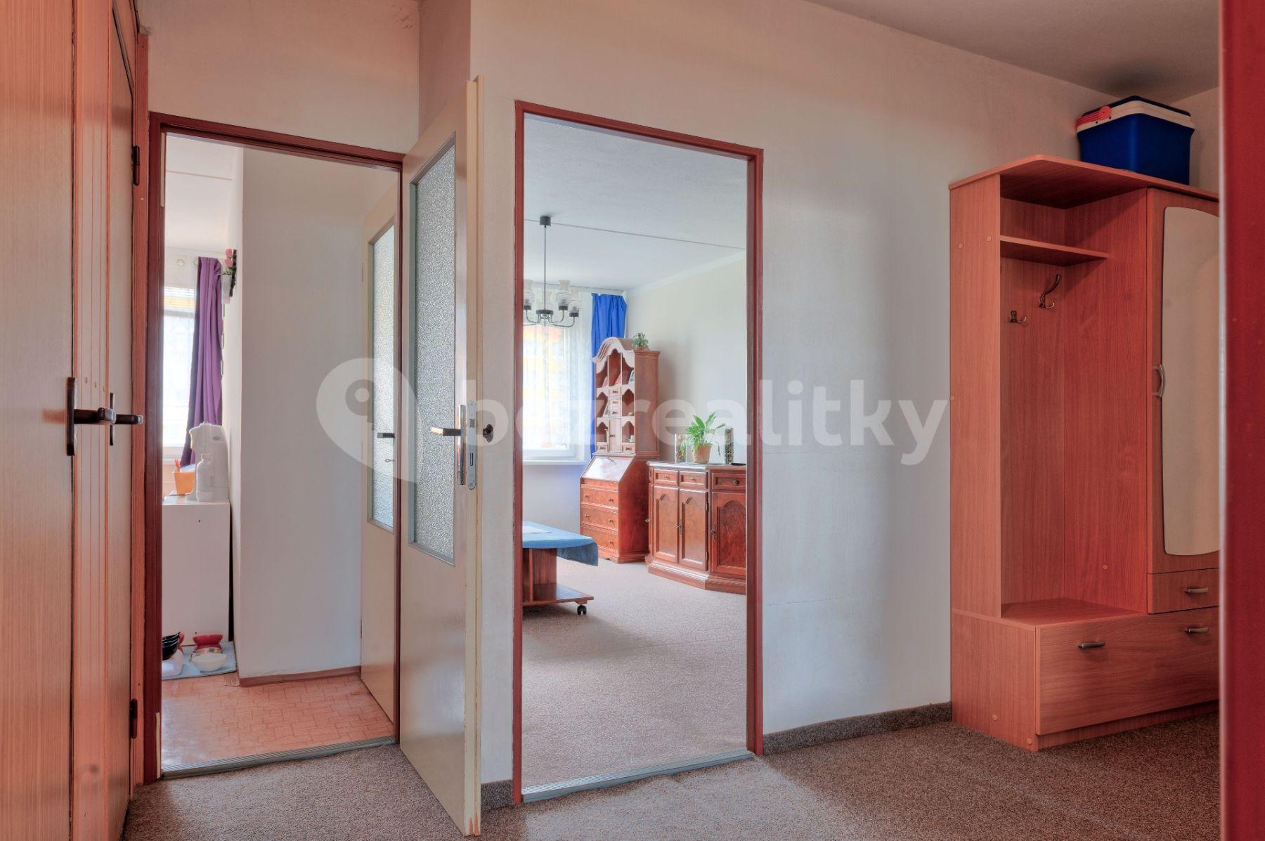 3 bedroom flat for sale, 68 m², Josefa Ševčíka, Most, Ústecký Region