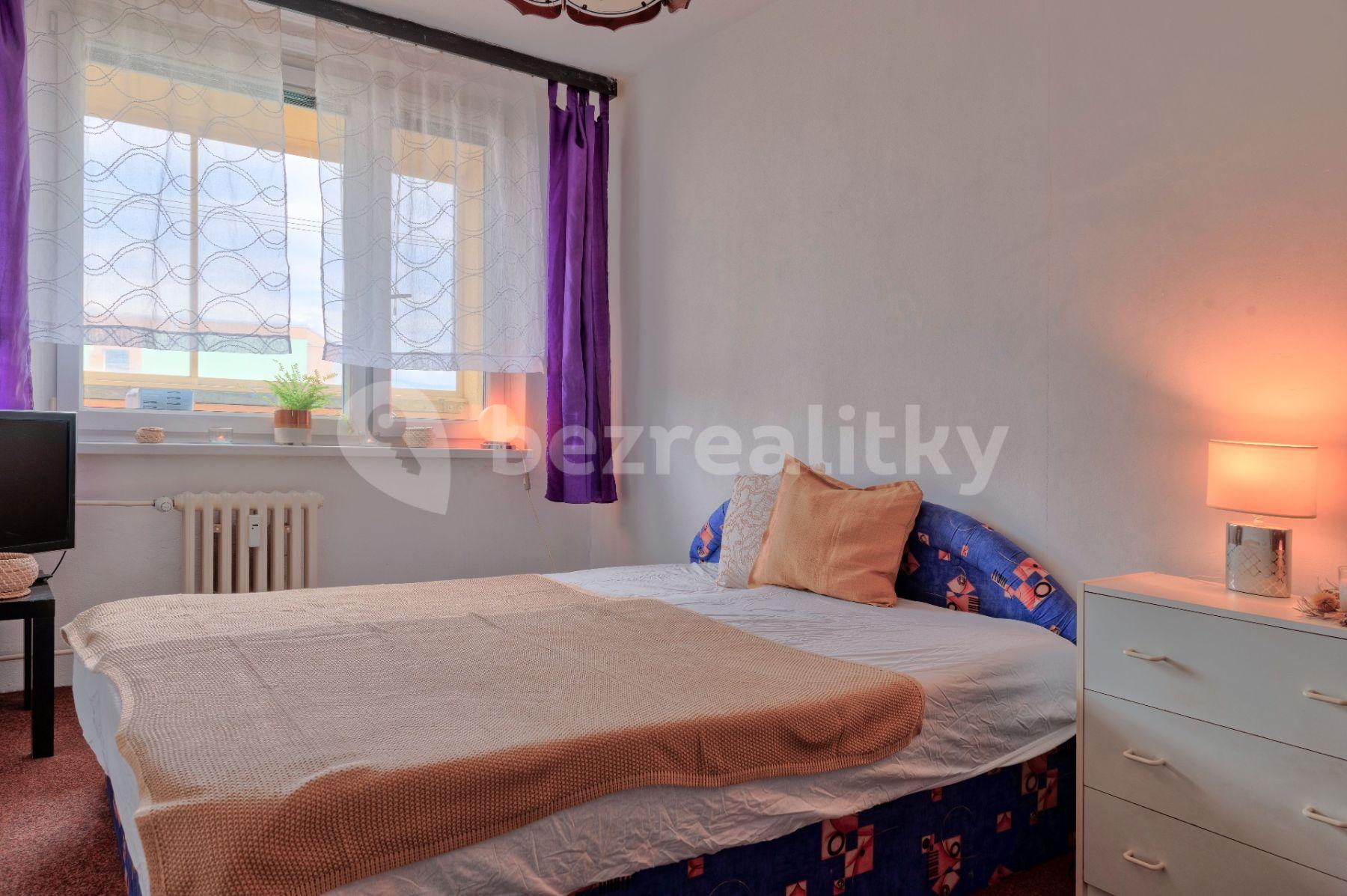 3 bedroom flat for sale, 68 m², Josefa Ševčíka, Most, Ústecký Region