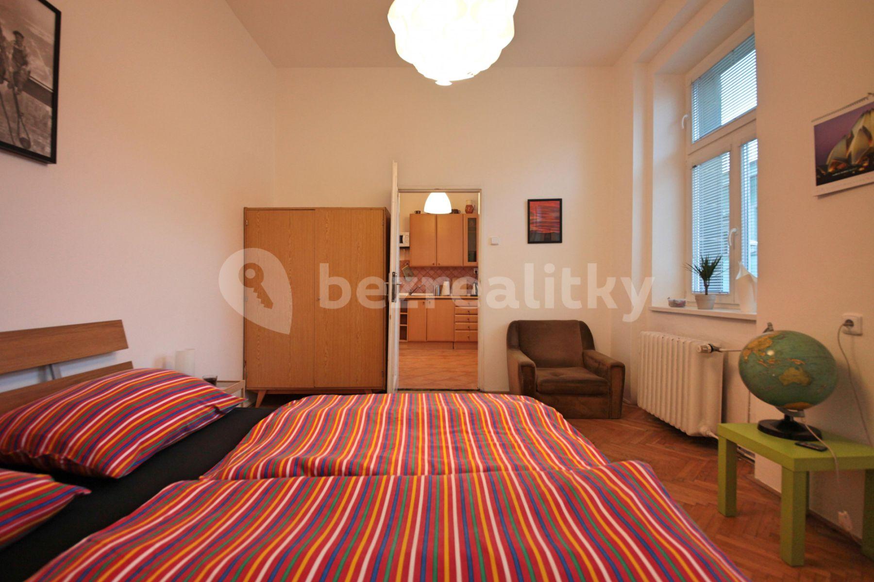 2 bedroom flat to rent, 64 m², Stárkova, Prague, Prague