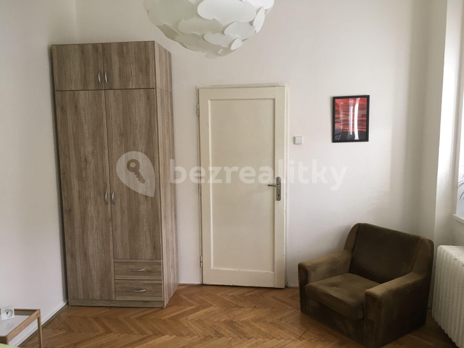 2 bedroom flat to rent, 64 m², Stárkova, Prague, Prague