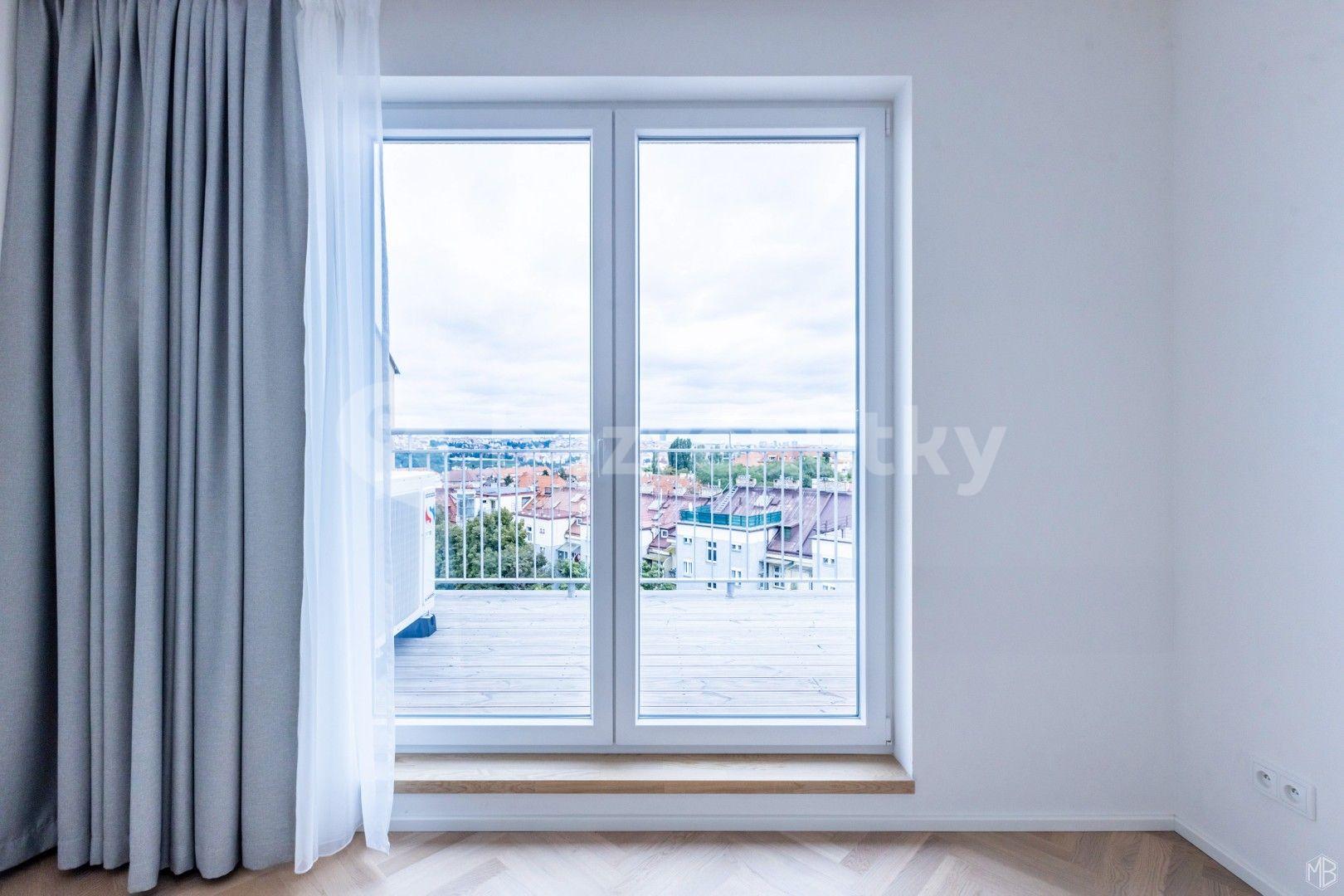 1 bedroom with open-plan kitchen flat to rent, 65 m², 5. května, Prague, Prague